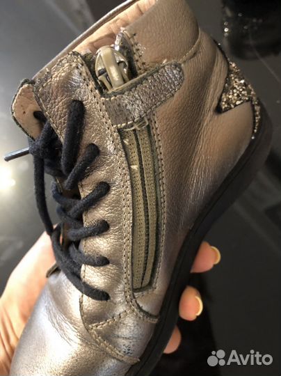 Ботинки на девочку 29 размер