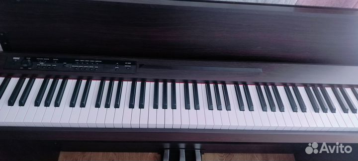 Цифровое пианино Korg lp-380 RW U
