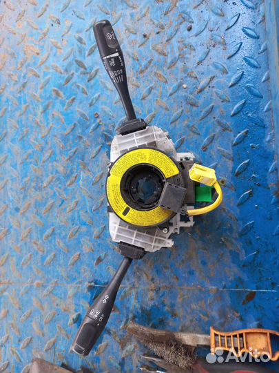 Подрулевой переключатель Лансер 9