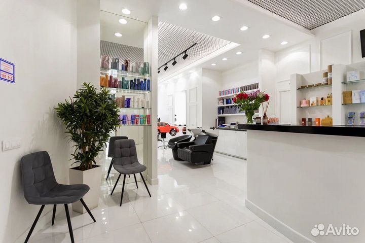 Администратор салона красоты