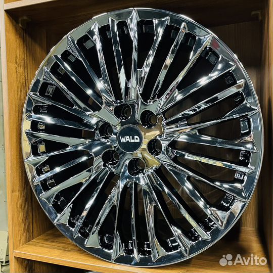 Кованые диски R22 6x139.7 Toyota Land Cruiser 300