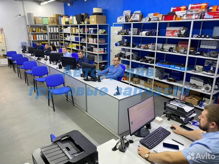 Коленвал Исузу двигатель 4HK1 4HK1-T