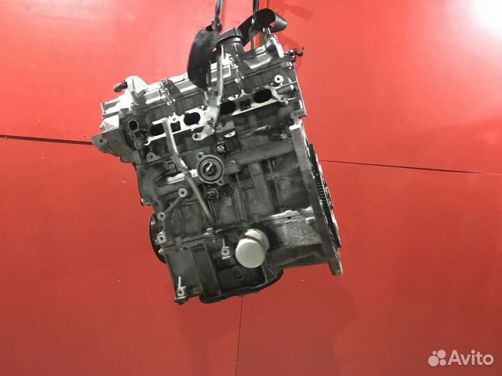 Двигатель Nissan Juke YF15 hr15de 2011 1.5