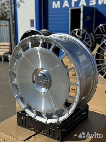 Кованые тарелки Mercedes R20