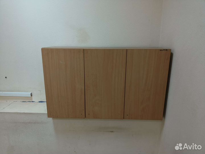 Полка настенная навесная