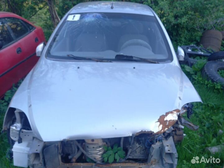 Запчасти на Kia Rio