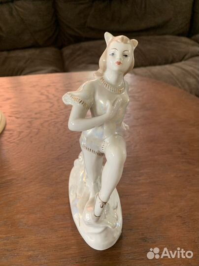 Фарфоровая Статуэтка Балерина Кошка—Вербилки