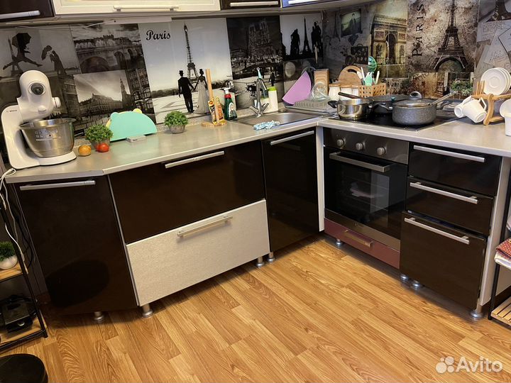 Кухонный гарнитур