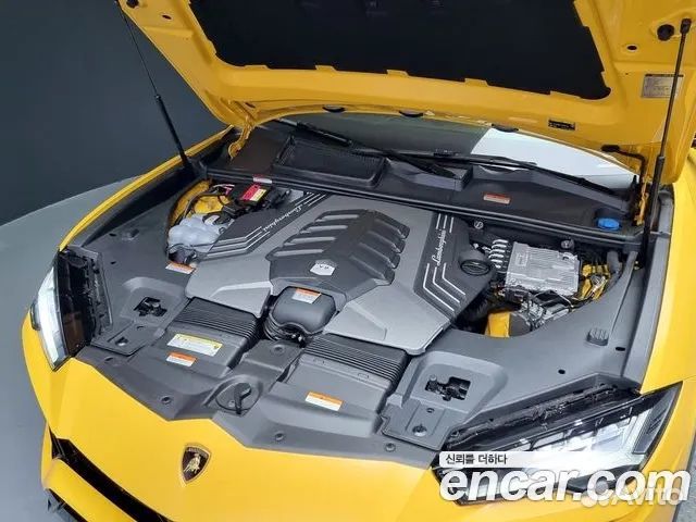 Lamborghini Urus 4.0 AT, 2022, 9 000 км объявление продам