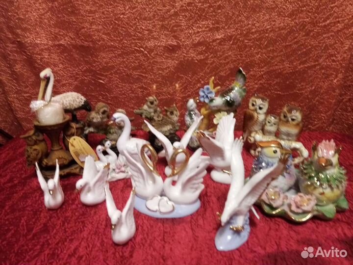 Статуэтка птицы