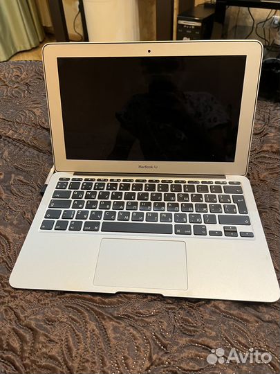 Apple MacBook Air 11