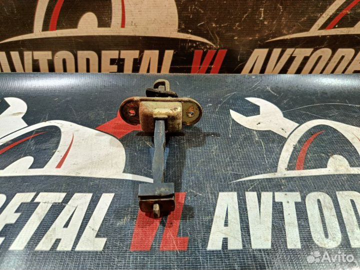 Ограничитель двери передний правый Daewoo Matiz