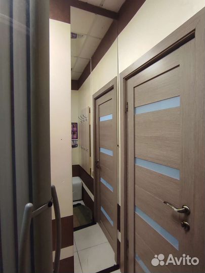 Межкомнатная дверь б/у 70 см шириной