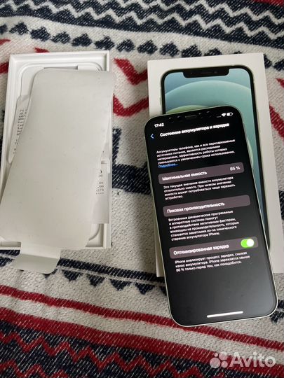 iPhone 12 64gb green