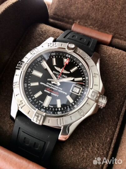 Breitling Avenger 2 GMT