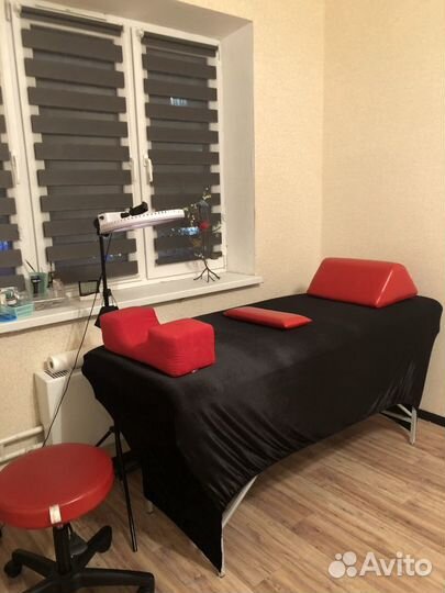 Массажный стол