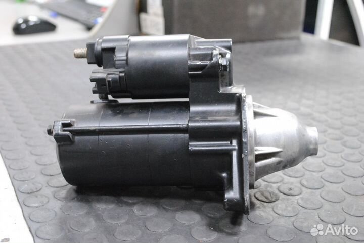 Стартер Toyota Altezza, Crown, Lexus IS200 2.0 б/у