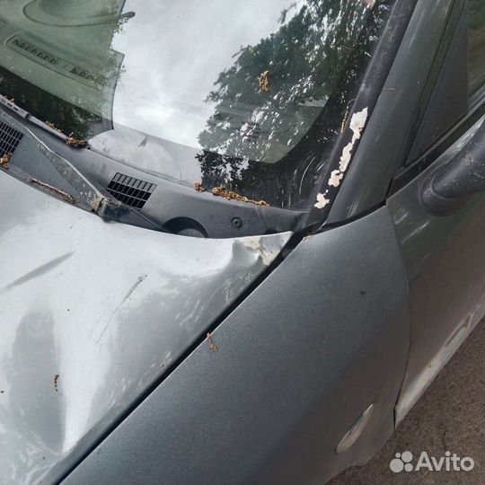 Капот mitsubishi carisma