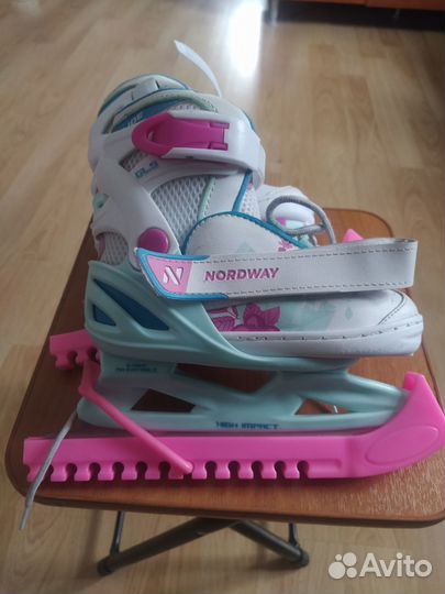 Коньки детские раздвижные р-р 26-31Nordway бу