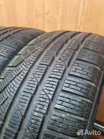 Pirelli Winter Sottozero 225/45 R18