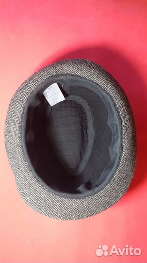 Шляпа мужская на не большую голову)
