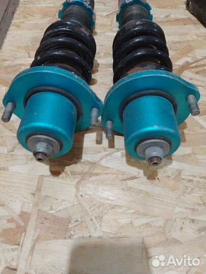 Стойки с пружинами Хонда кузов DBA-RN6,и FD-1