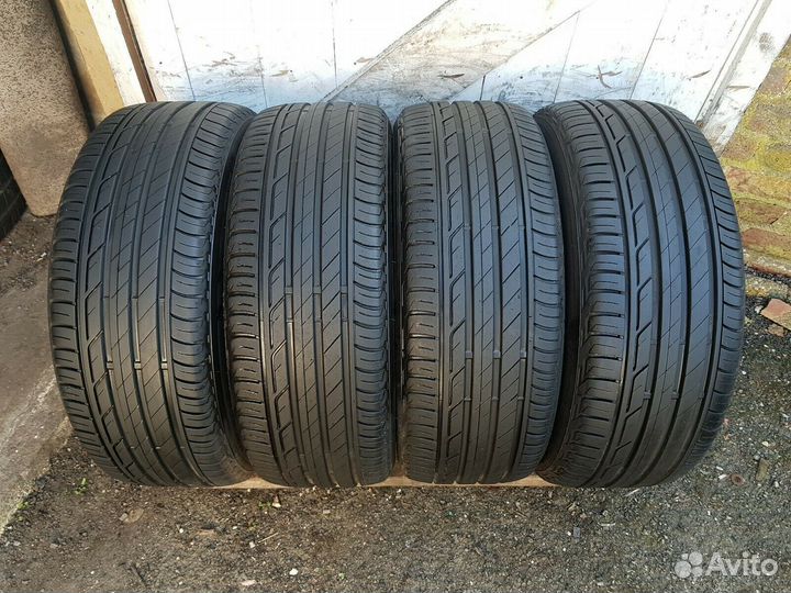 Bridgestone Turanza T001 225/50 R18