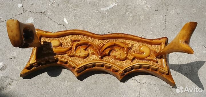 Подставка или вешалка резьба по дереву