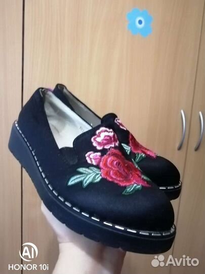 Обувь на девочку