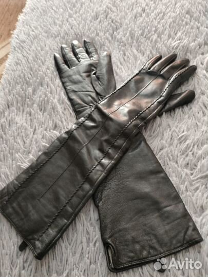 Длинные кожаные перчатки