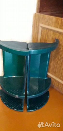 Полка пластмассовая трехярусная