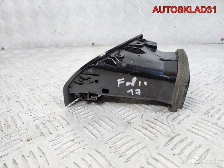 Дефлектор воздушный правый Skoda Fabia 6V0819702