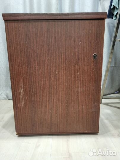 Швейная машинка чайка 142м