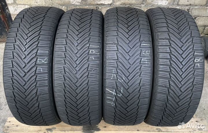 Michelin Alpin 6 215/55 R17
