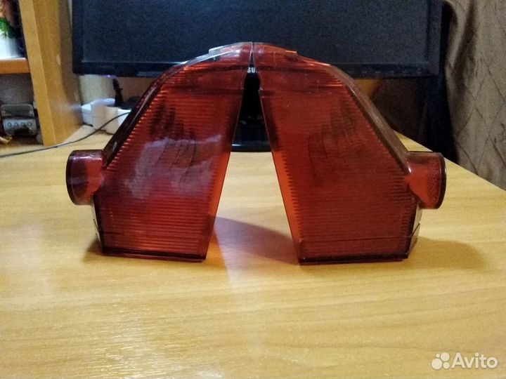 Волга газ-21 Стекла задних фонарей