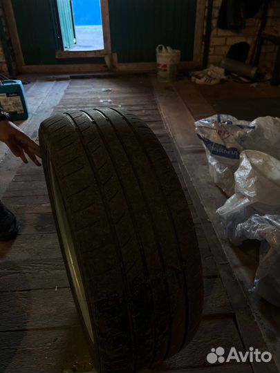 Колеса в сборе r18 летние 235/45