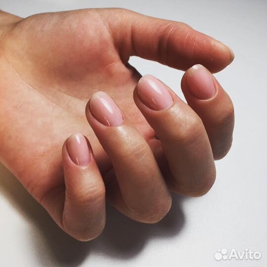 Маникюр CND шеллак гель-лак