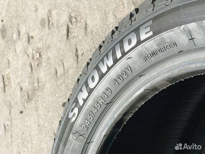 Sunwide Snowide 215/55 R17 122T