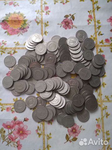 Рубли годовики, 146 штук