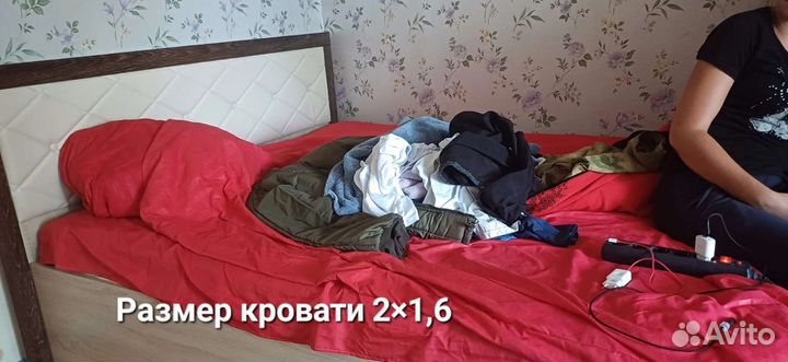 Спальный гарнитур бу