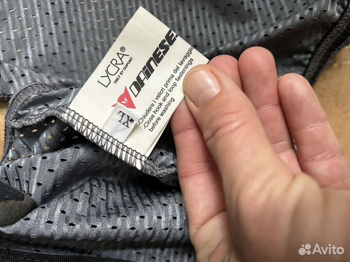 Защита спины dainese