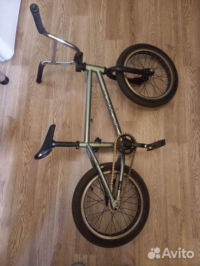 Трюковой велосипед bmx