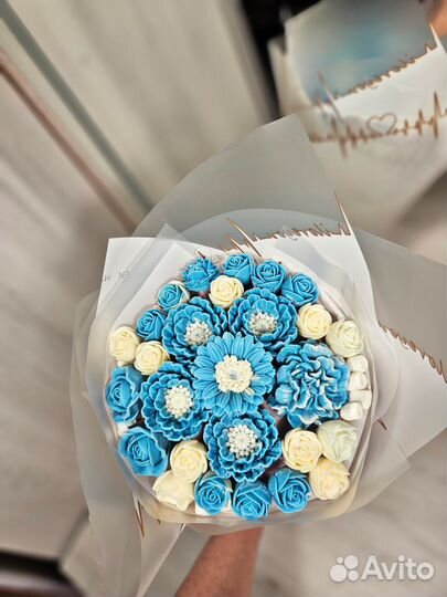 Букет из шоколадных цветов / клубника в шоколаде