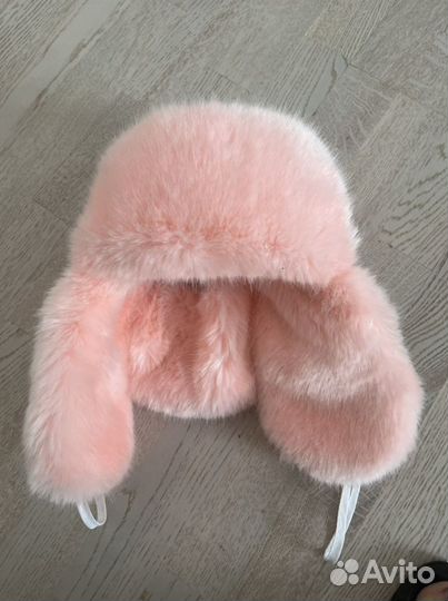 Продам новую зимнию шапку на девочку