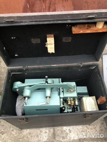 Кинопроектор Украина-7