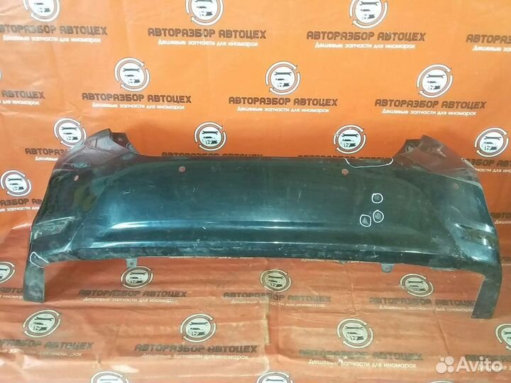 Бампер задний (оригинал) Toyota Corolla 180