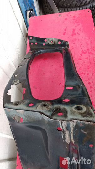 Панель переднего лонжерона Mercedes-Benz W140