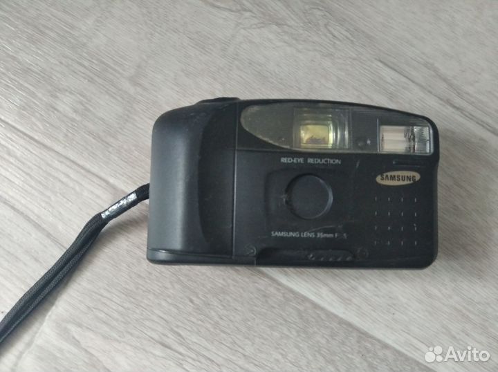 Пленочный фотоаппарат