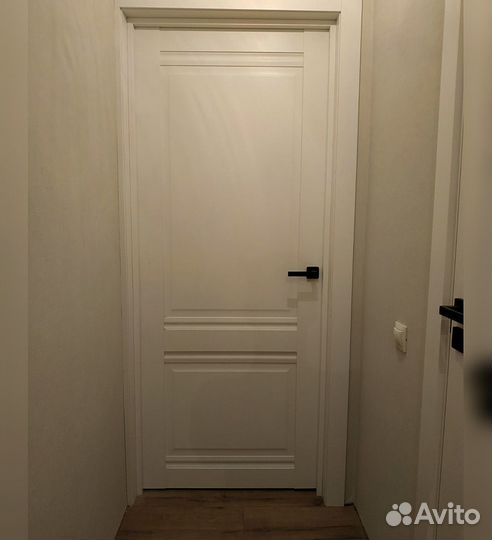 Двери межкомнатные из массива