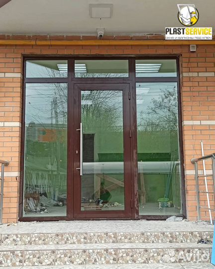 Дверь входная алюминиевая С48